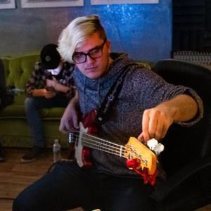 Meet your Posher, Tony